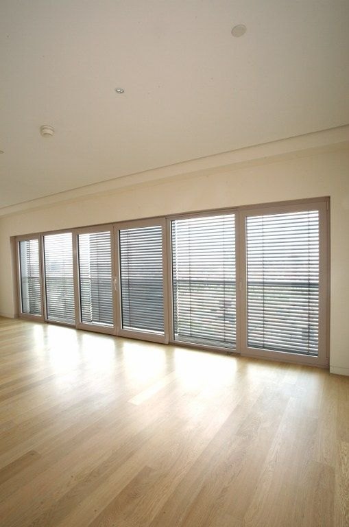 Kanyon Residence iç mekandan jaluzi görünümü